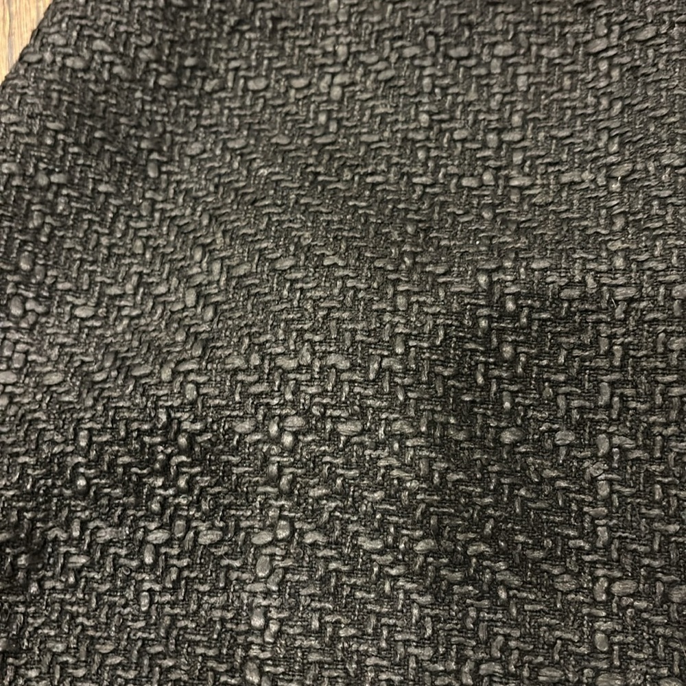 Ann Taylor side zipper skirt in black - Picture 2 of 8
